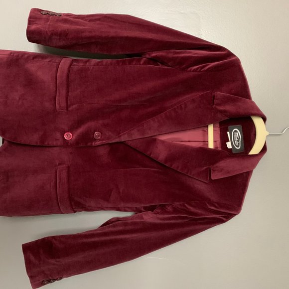 Vintage Suede Burgundy Blazer & Skirt Set! - Picture 5 of 9